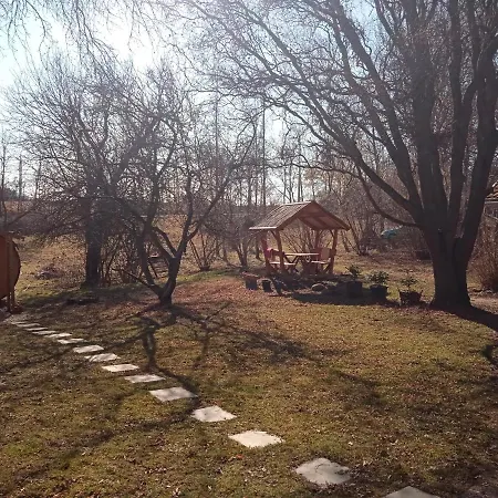 Fecskefeszek Vendeghaz Guest house