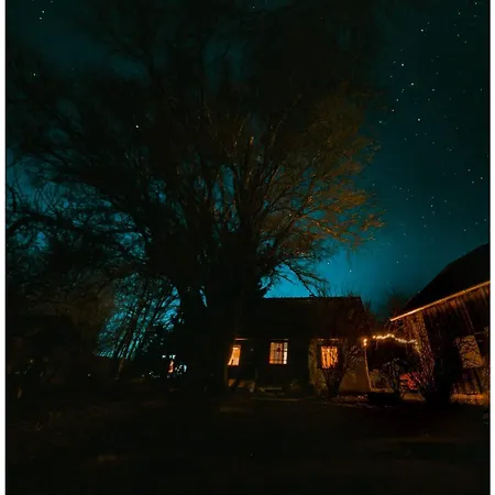 Fecskefeszek Vendeghaz