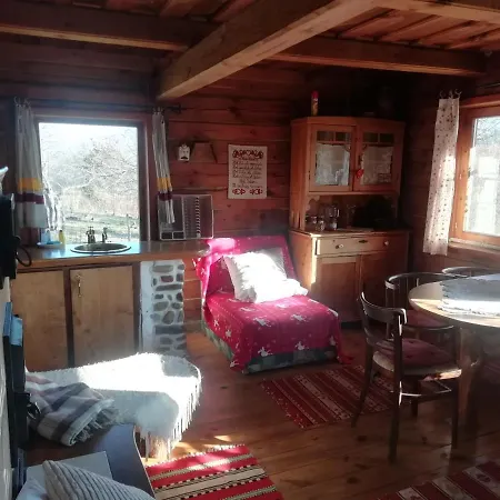 Fecskefeszek Vendeghaz 3*