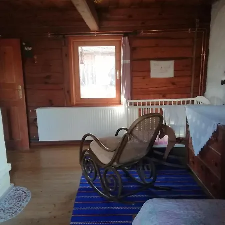Πανσιόν Fecskefeszek Vendeghaz 3*