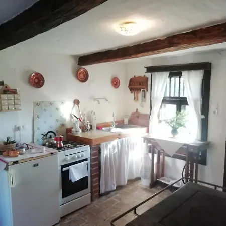 Fecskefeszek Vendeghaz 3*